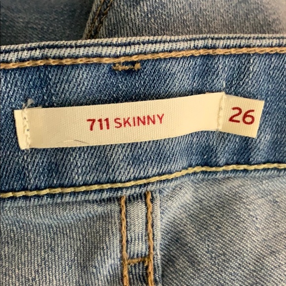 Levi’s 711 Skinny Distressed Jeans size 26 - Picture 8 of 8